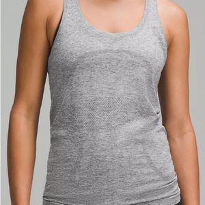 Swiftly Tech Racerback Tank
Top 2.0 LULULEMON